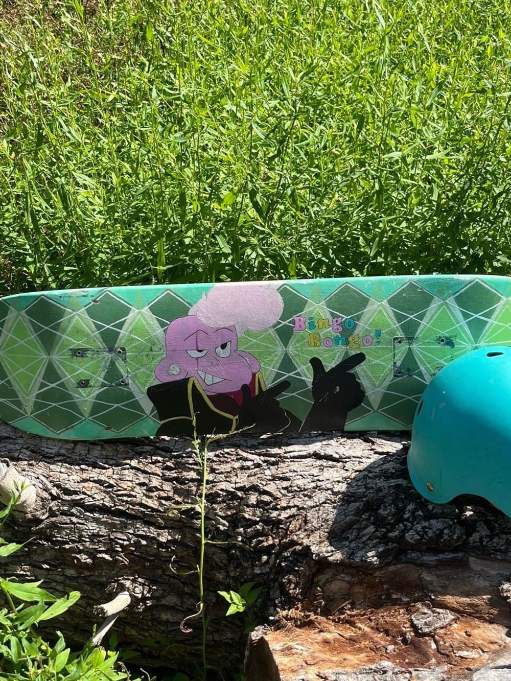 Bingo Bongo Graphic Skateboard Deck in Green